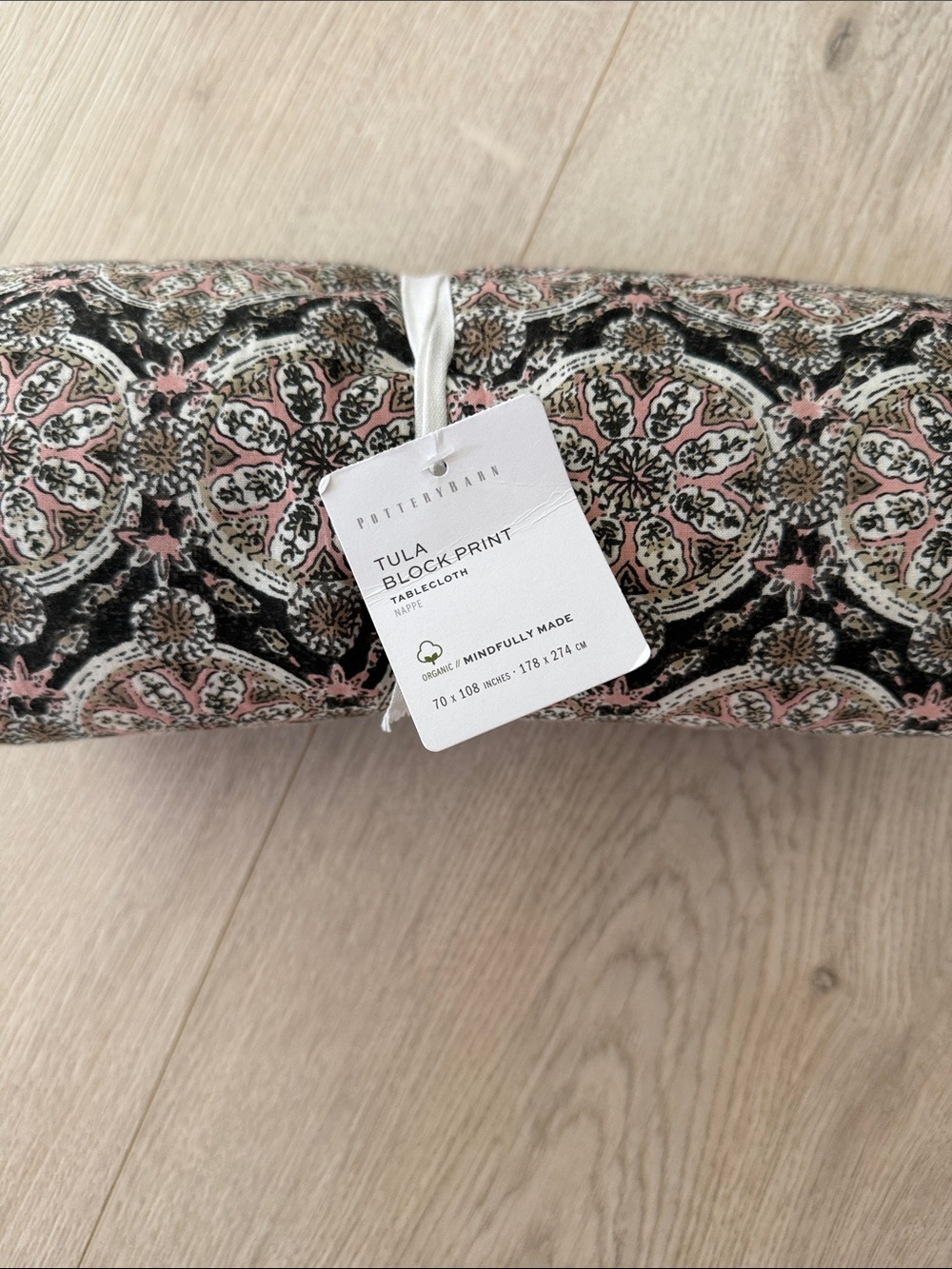 Pottery Barn NWT Tablecloth Tula Medallion Floral